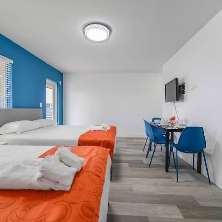 Fantastic 1 Bedroom With Pool Steps From The Beach #43 Χόλιγουντ Εξωτερικό φωτογραφία