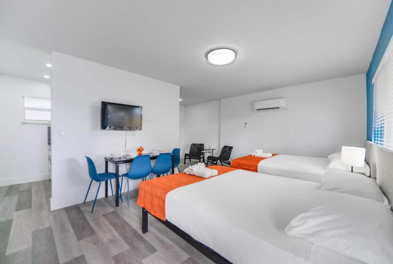 Fantastic 1 Bedroom With Pool Steps From The Beach #43 Χόλιγουντ Εξωτερικό φωτογραφία