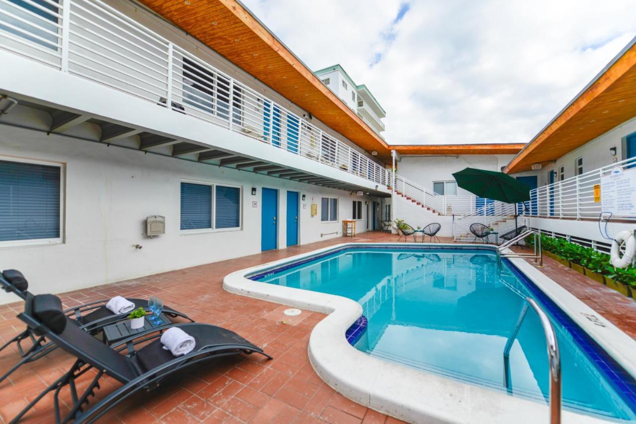 Fantastic 1 Bedroom With Pool Steps From The Beach #43 Χόλιγουντ Εξωτερικό φωτογραφία